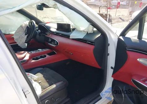 2022 Genesis Gv70 3.5T Awd Sport z USA, uszkodzony, nr VIN KMUMCDTC1NU035343